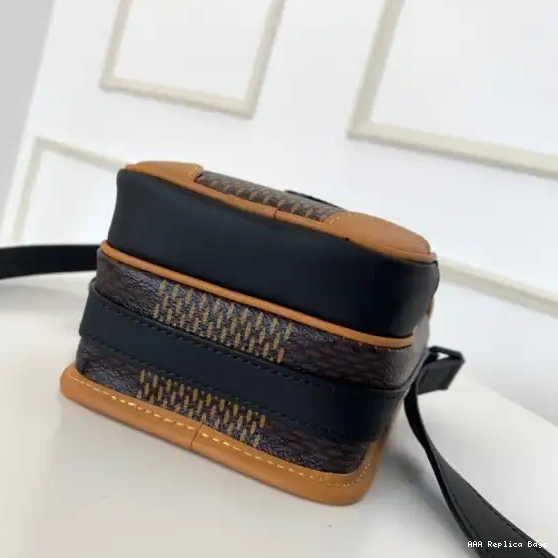 Aaa replica bags MESSENGER AMAZONE VUITTON LOUIS NANO 0509
